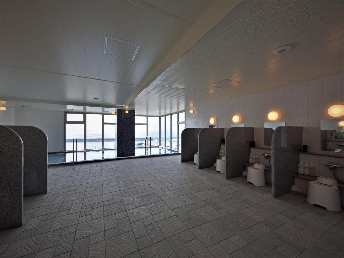 Green Rich Hotel Okinawa Наґо Екстер'єр фото