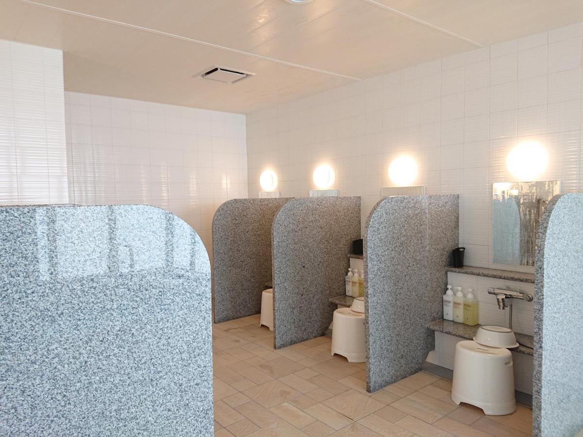 Green Rich Hotel Okinawa Наґо Екстер'єр фото